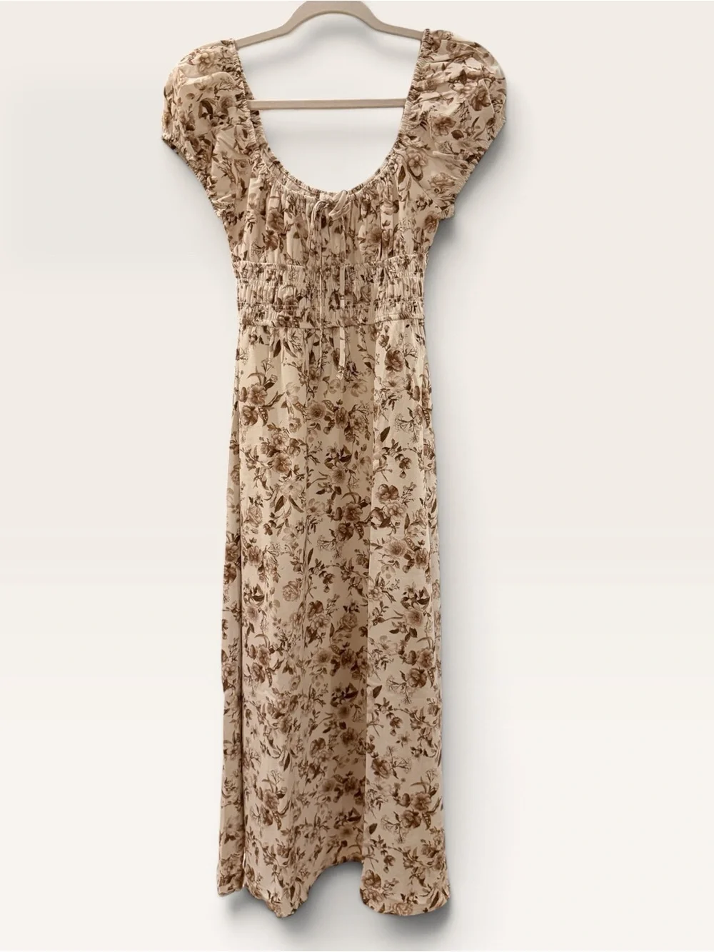 NWOT Blu Pepper Brown Floral Smocked Puff Sleeve Midi Dress Size S
